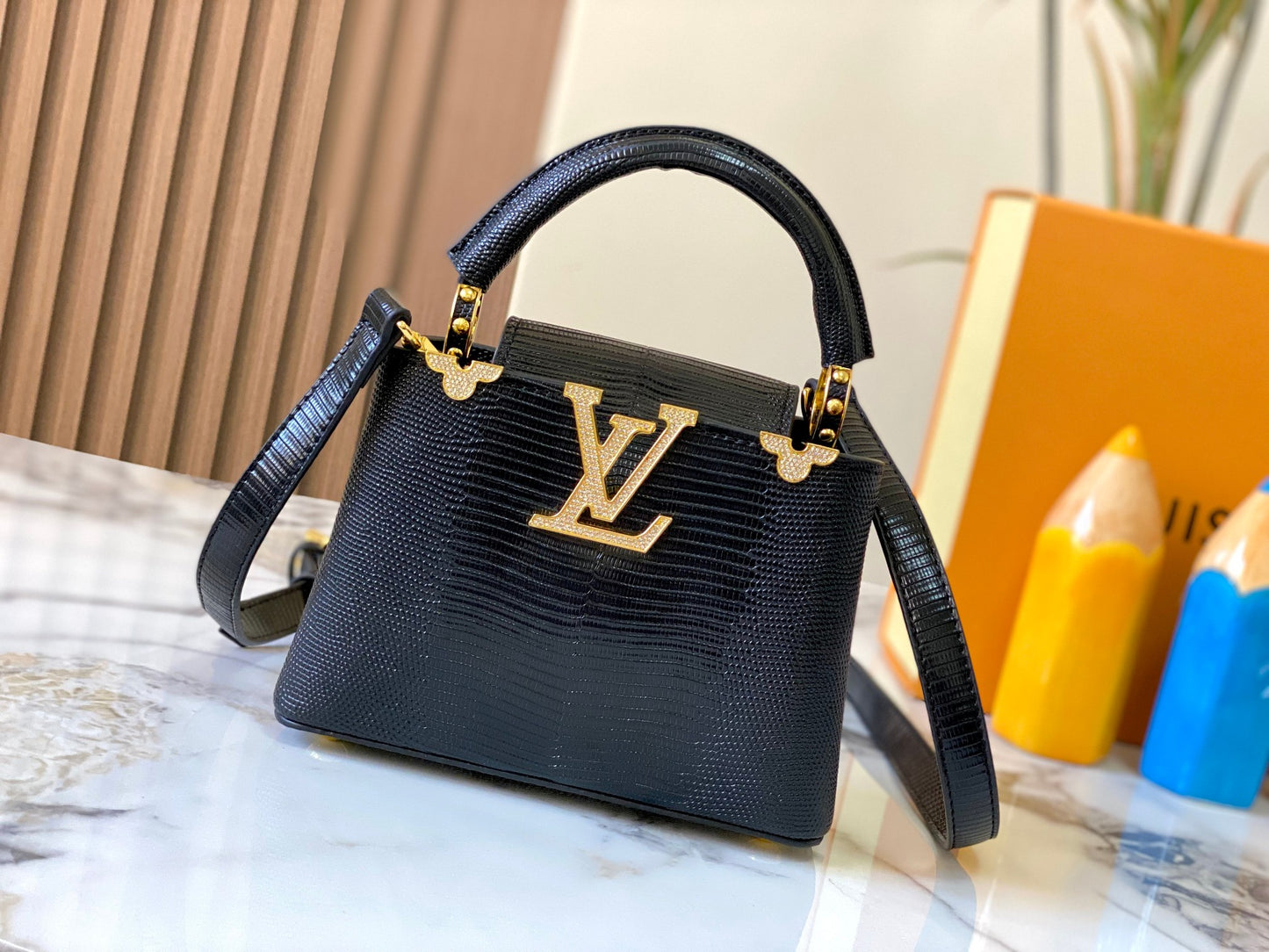 Elite Carryalls