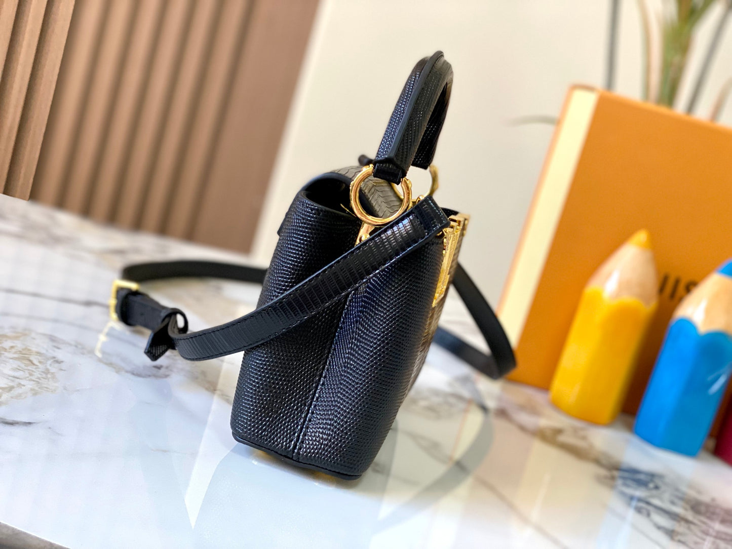 Elite Carryalls