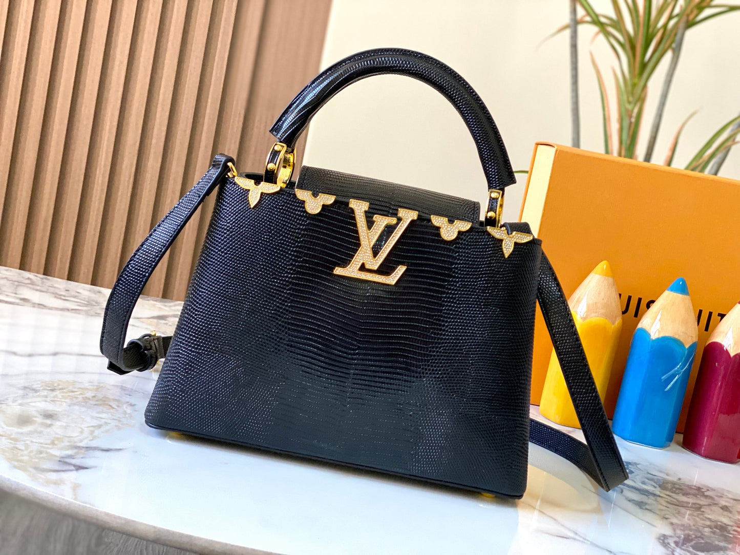 Elite Carryalls
