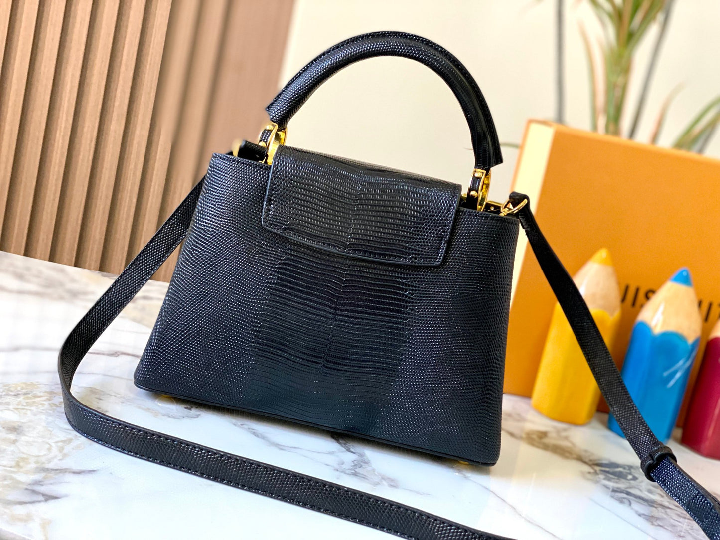 Elite Carryalls