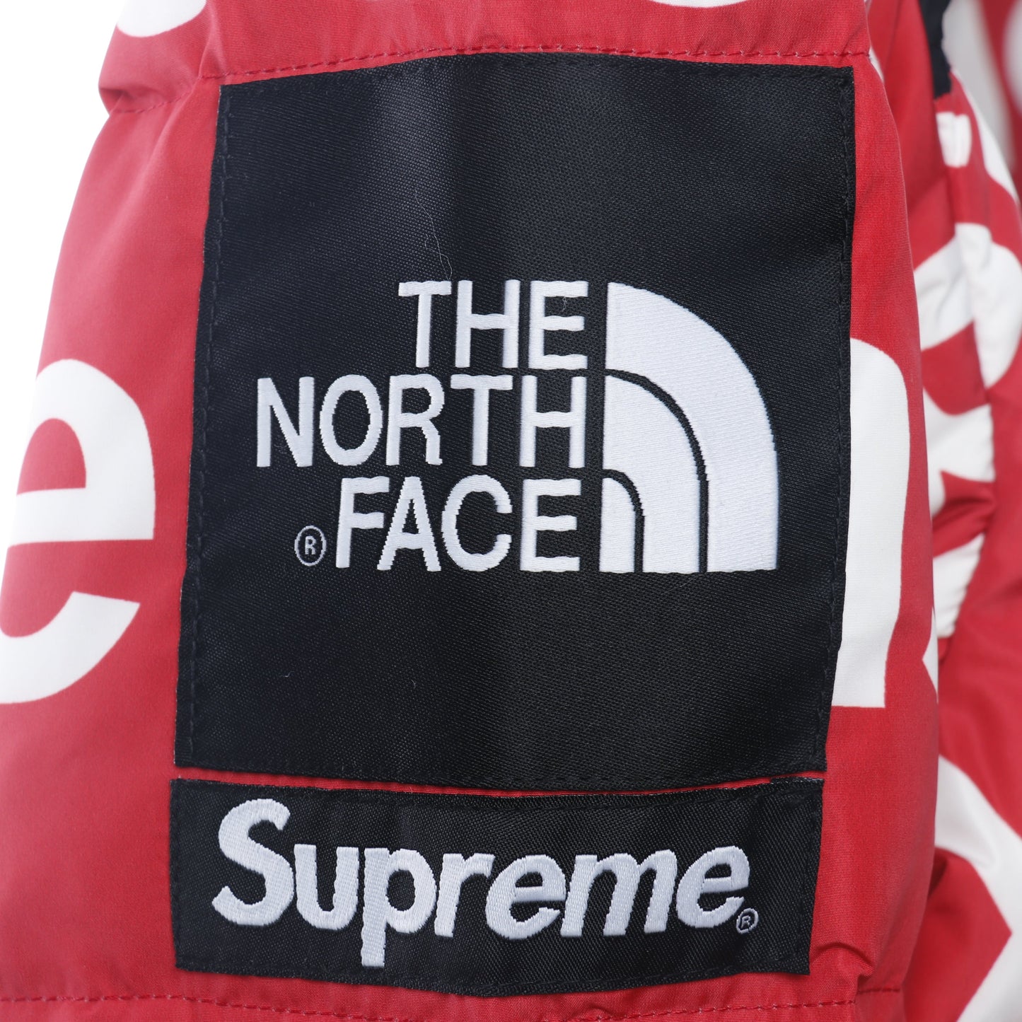 MINIMALIST STREET STYLE