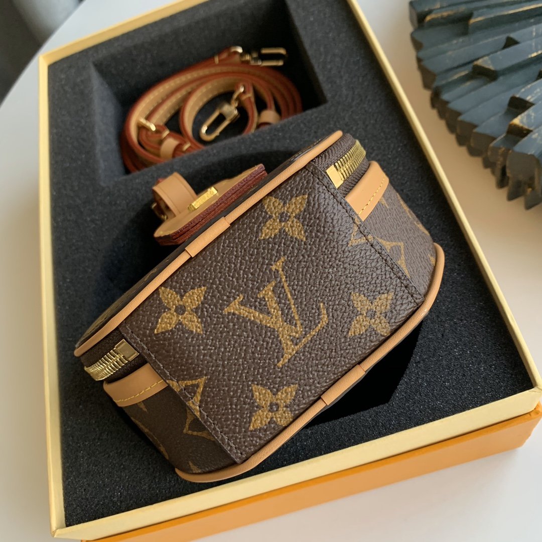 Elite Carryalls