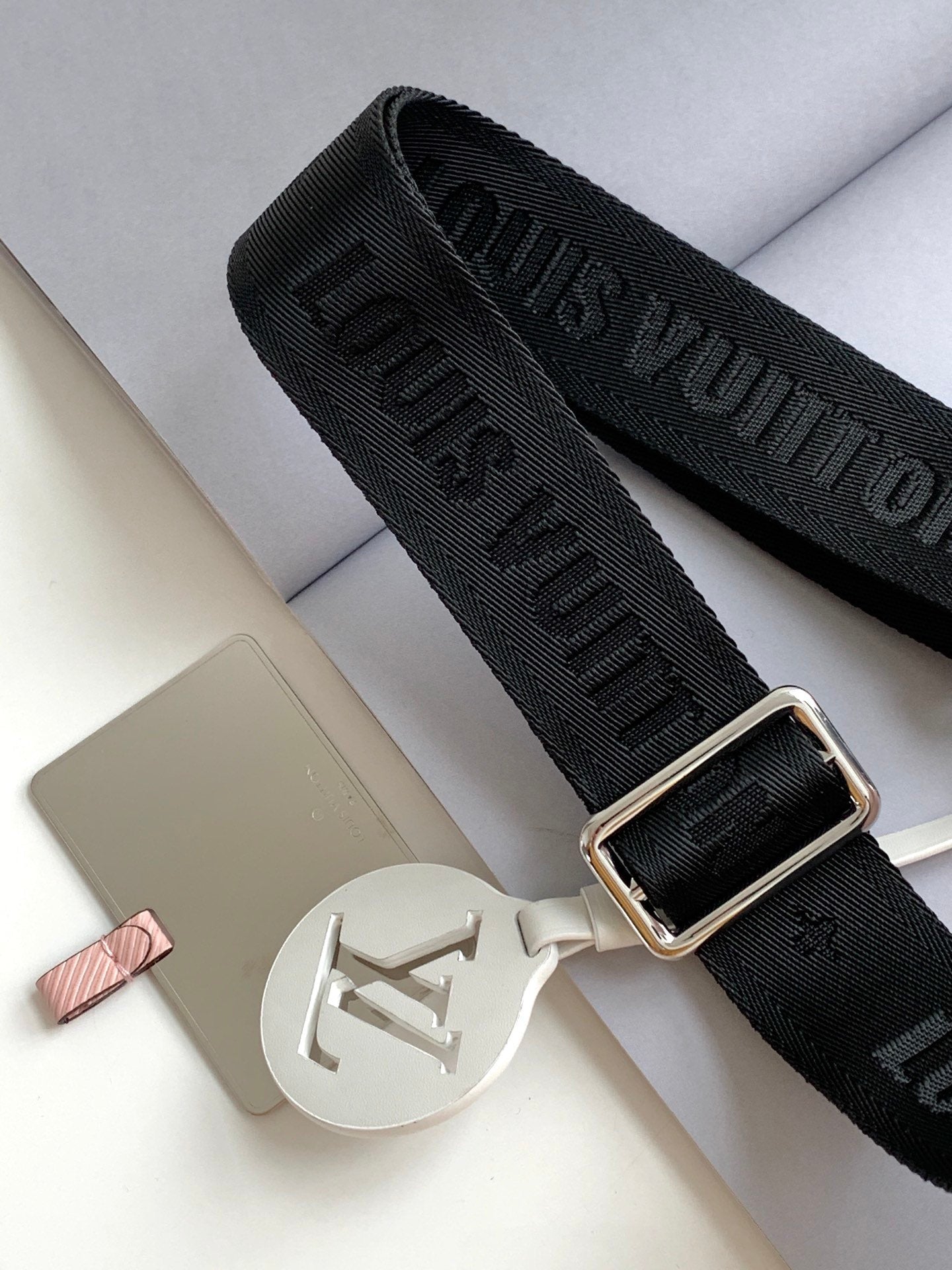 Elite Carryalls