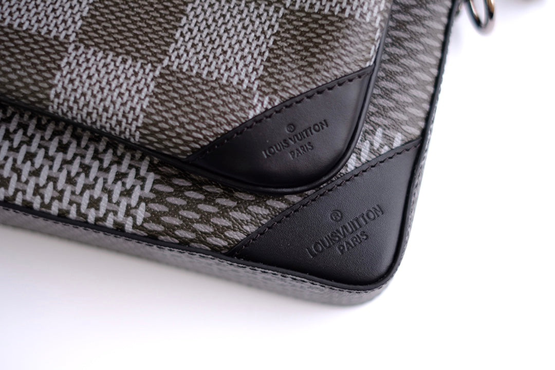 Elite Carryalls