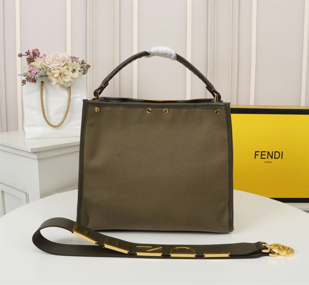 Elite Carryalls