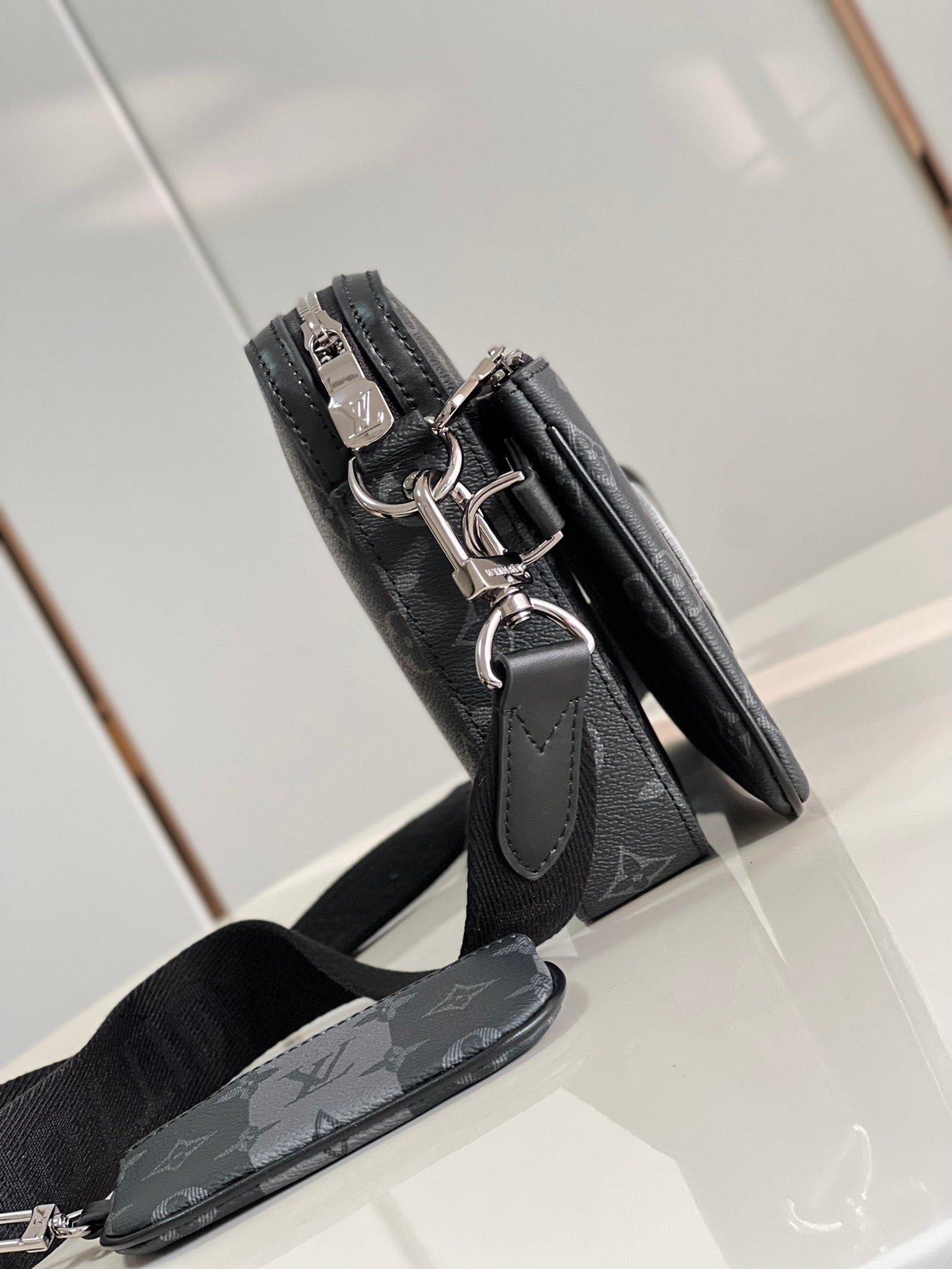 Elite Carryalls