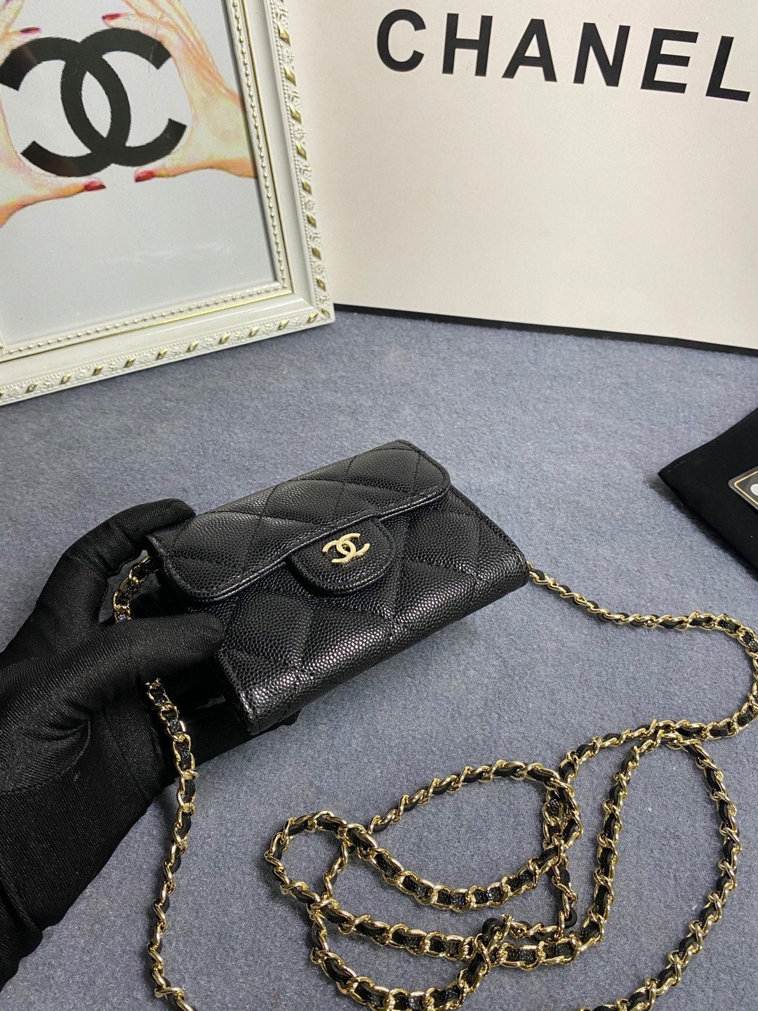 Elite Carryalls