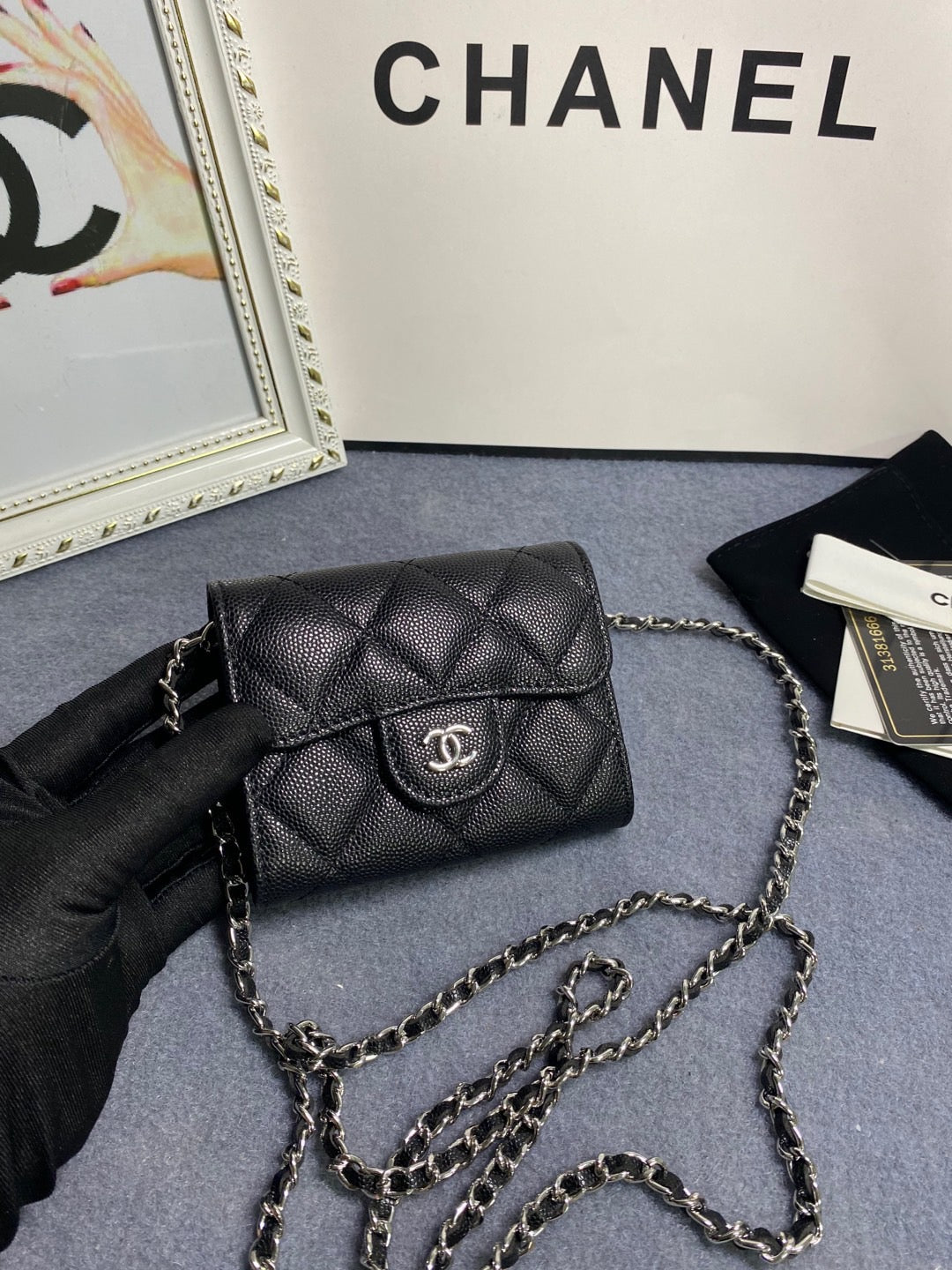 Elite Carryalls