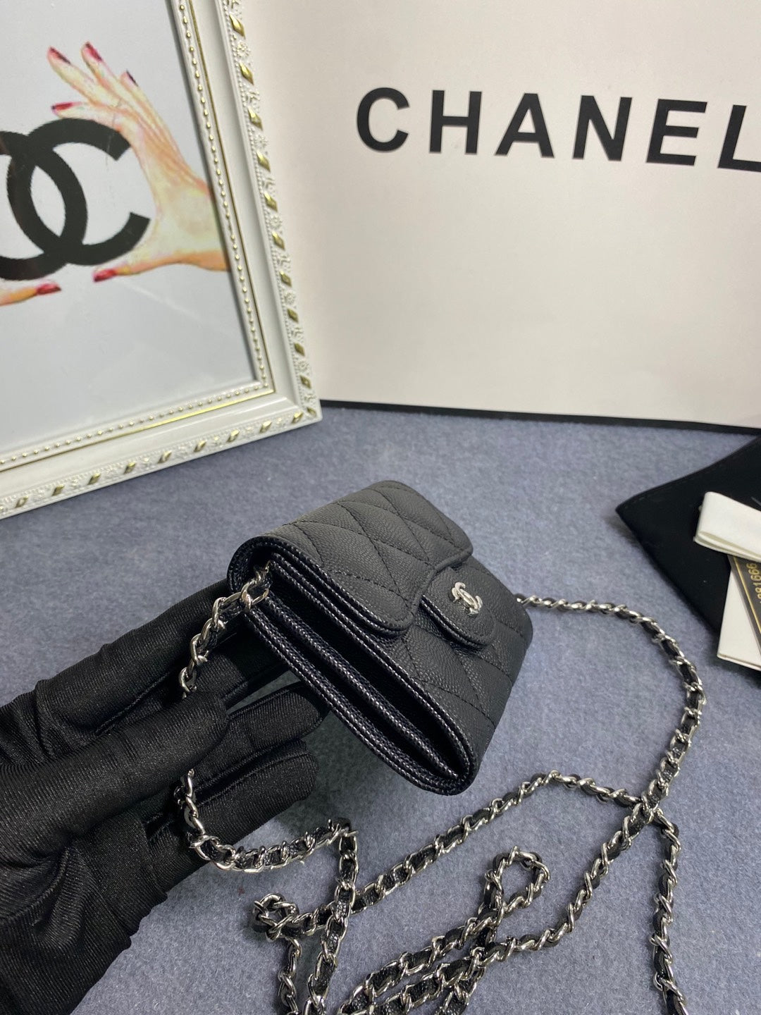 Elite Carryalls