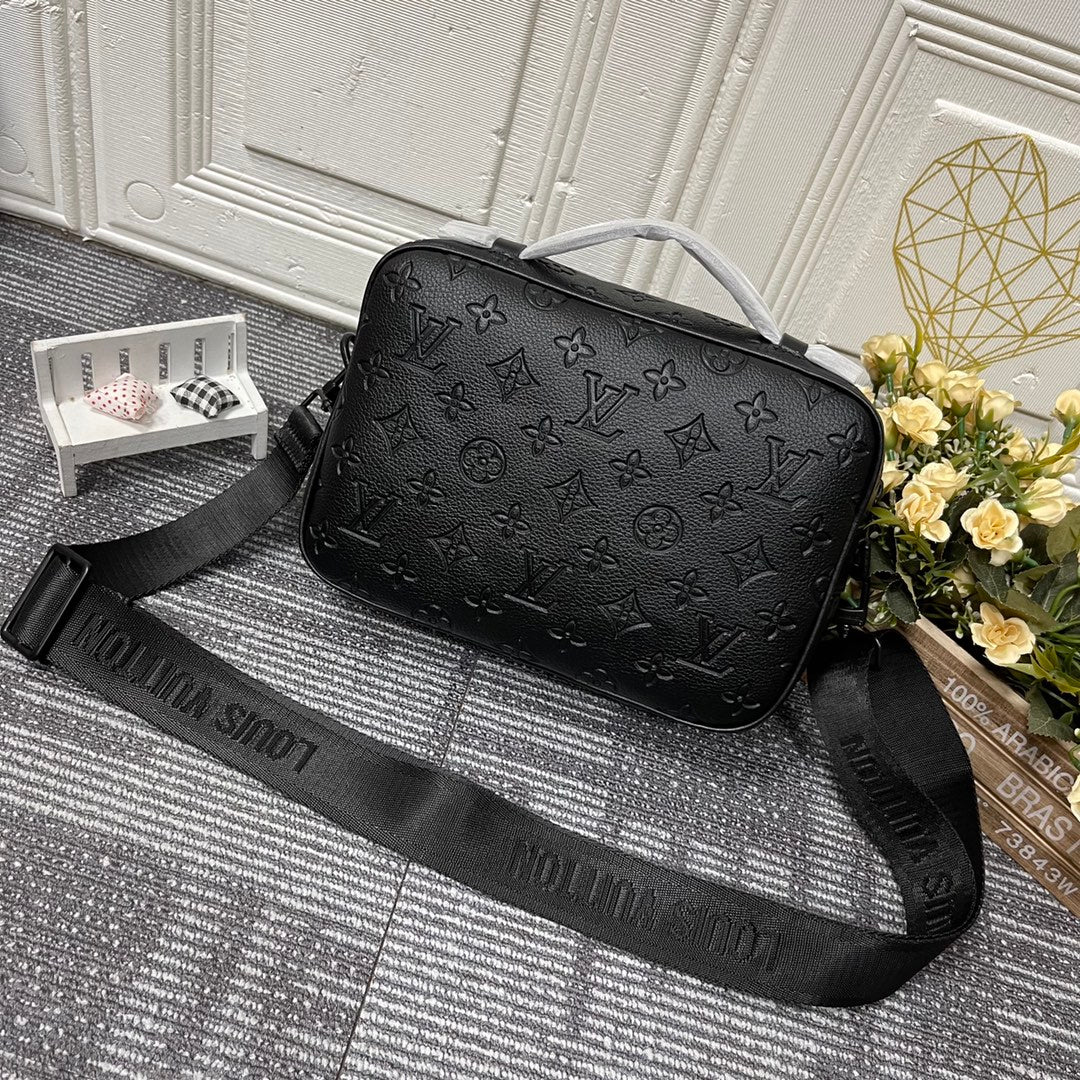 Elite Carryalls