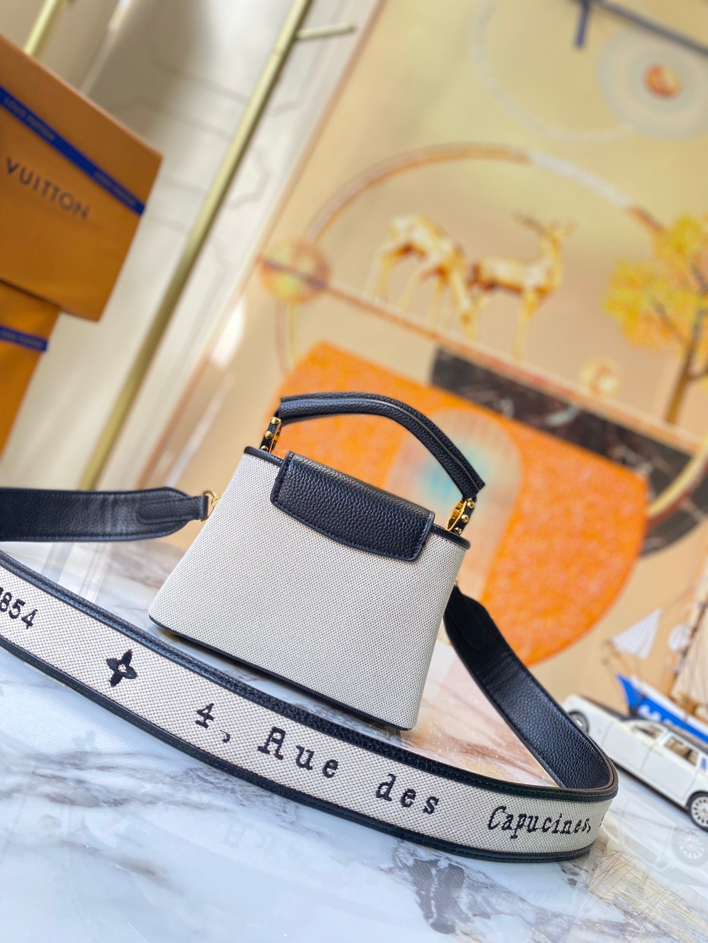 Elite Carryalls