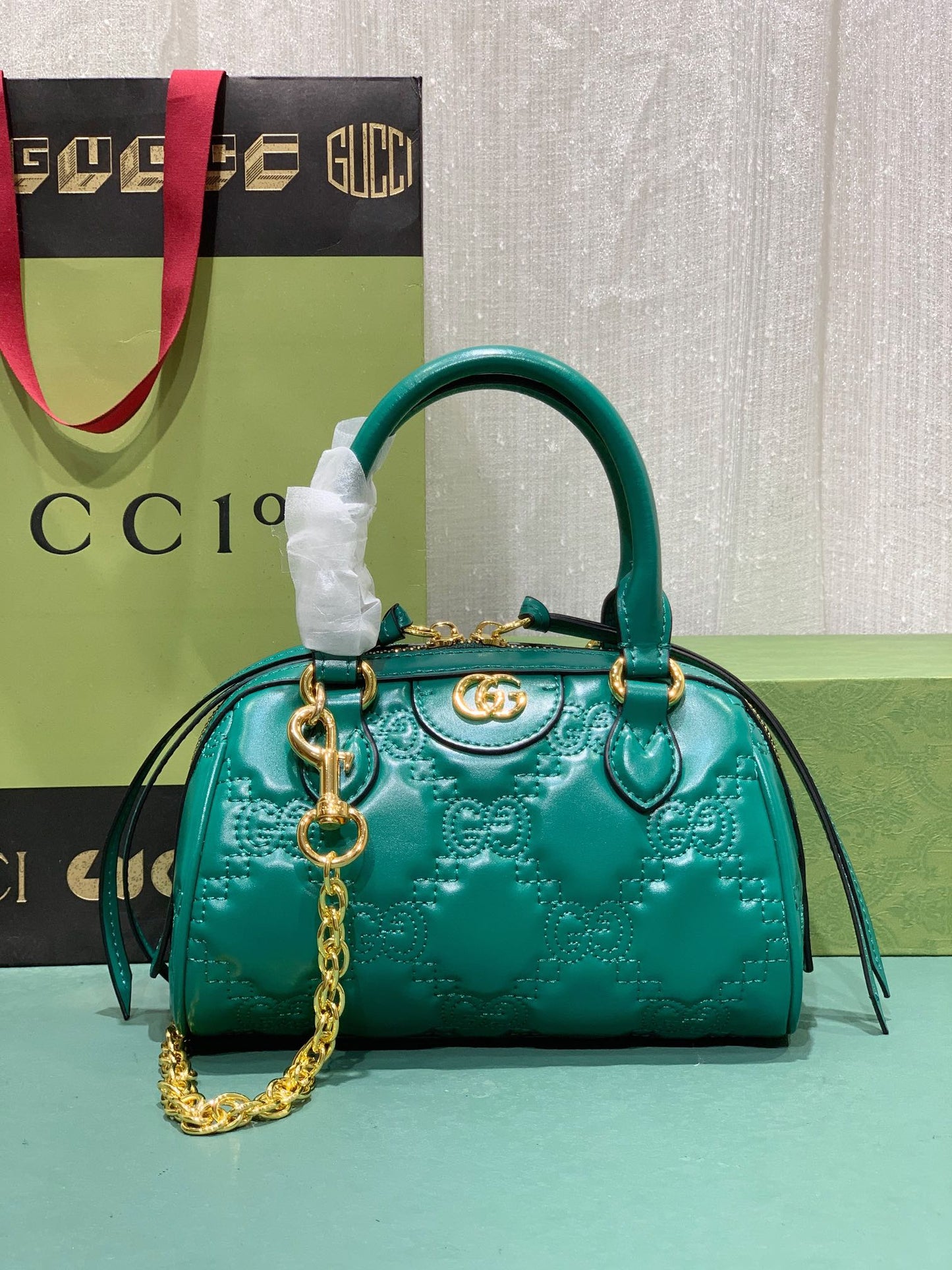 Elite Carryalls