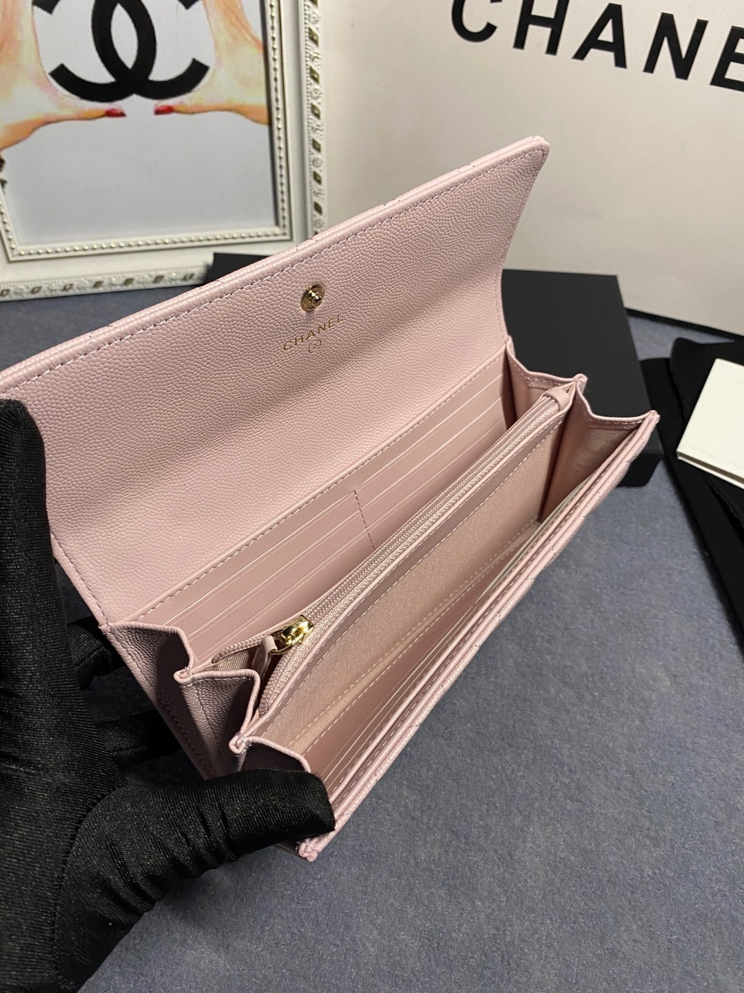 Elite Carryalls