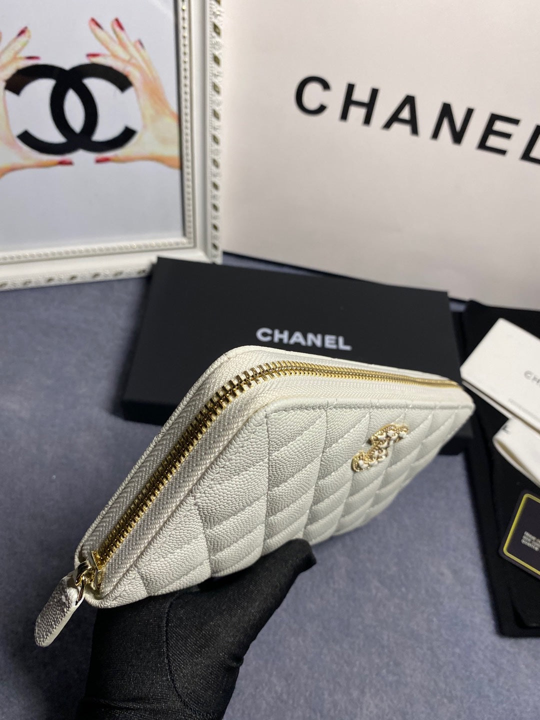 Elite Carryalls