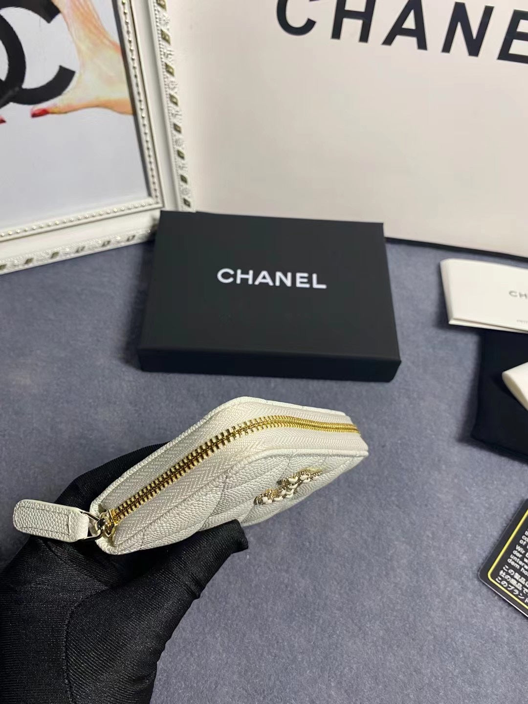 Elite Carryalls