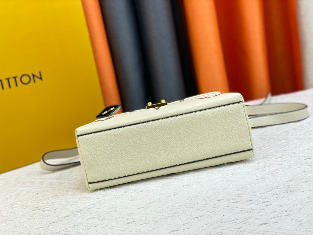 Elite Carryalls