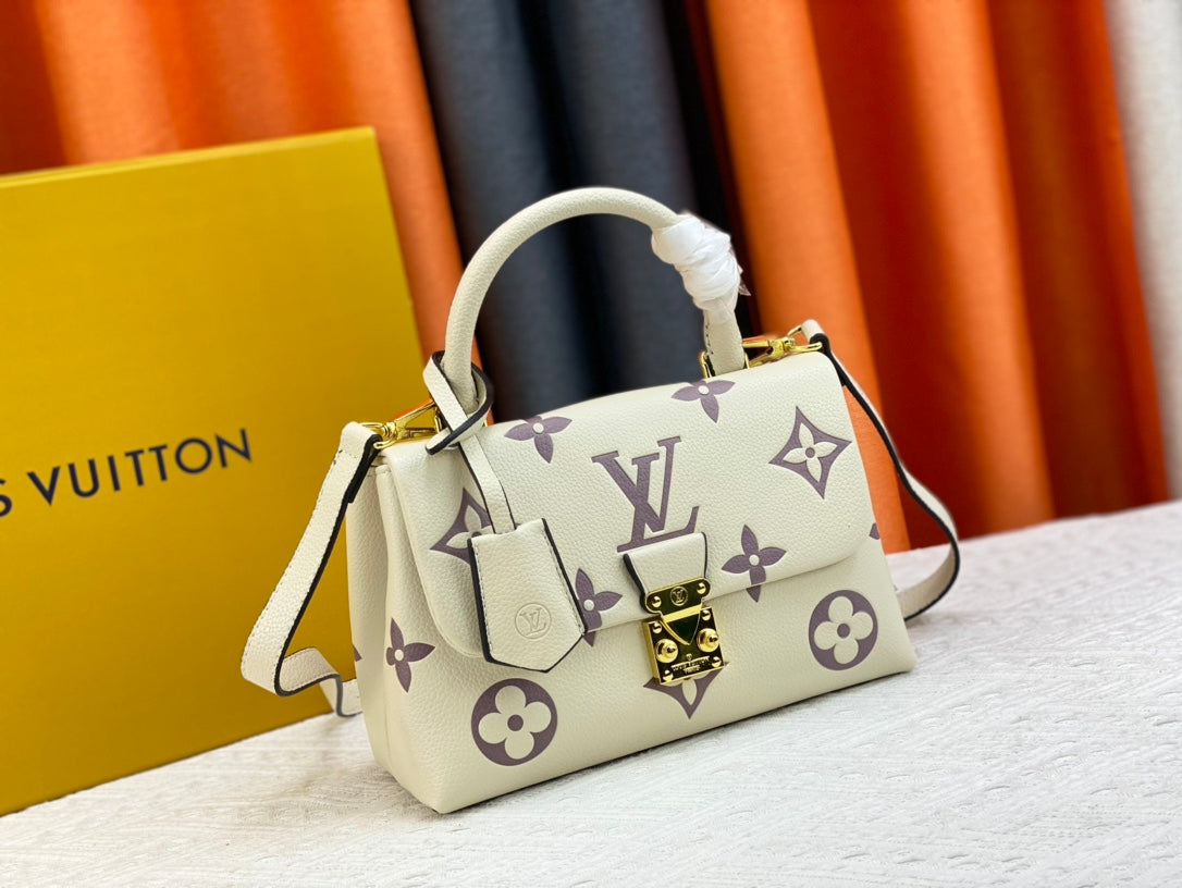 Elite Carryalls