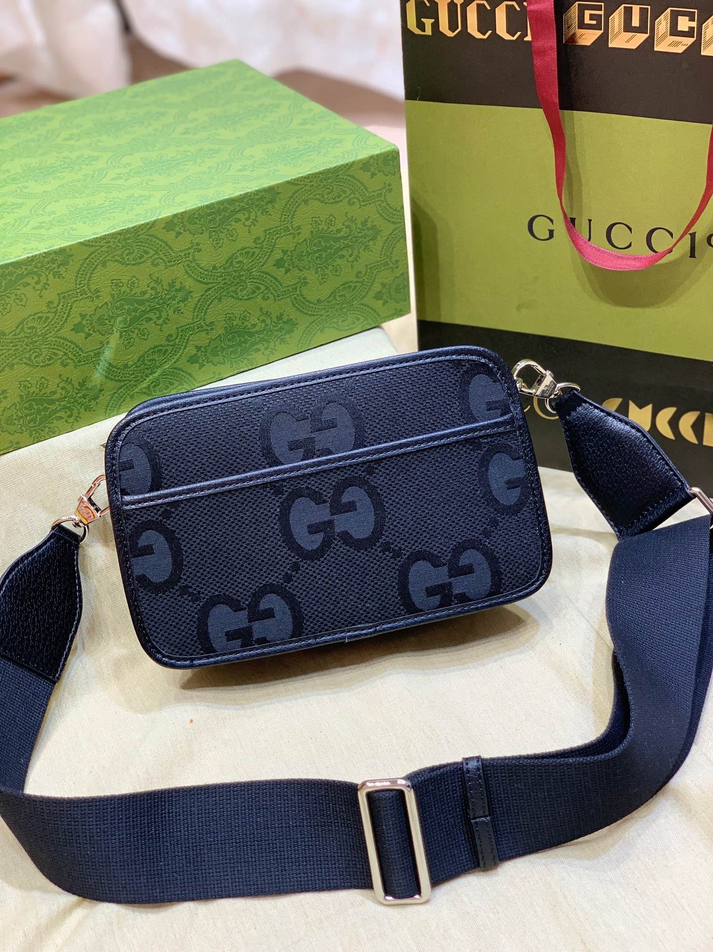 Elite Carryalls