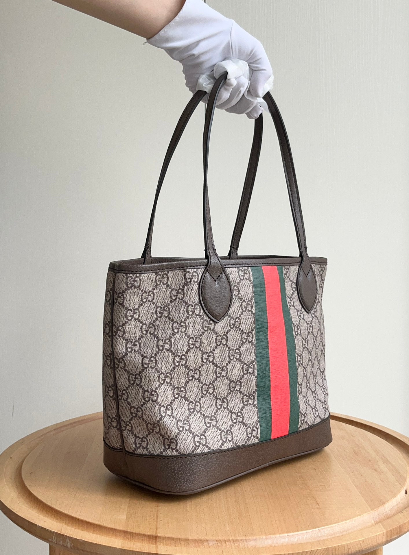 Elite Carryalls