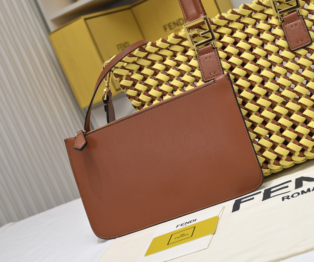 Elite Carryalls