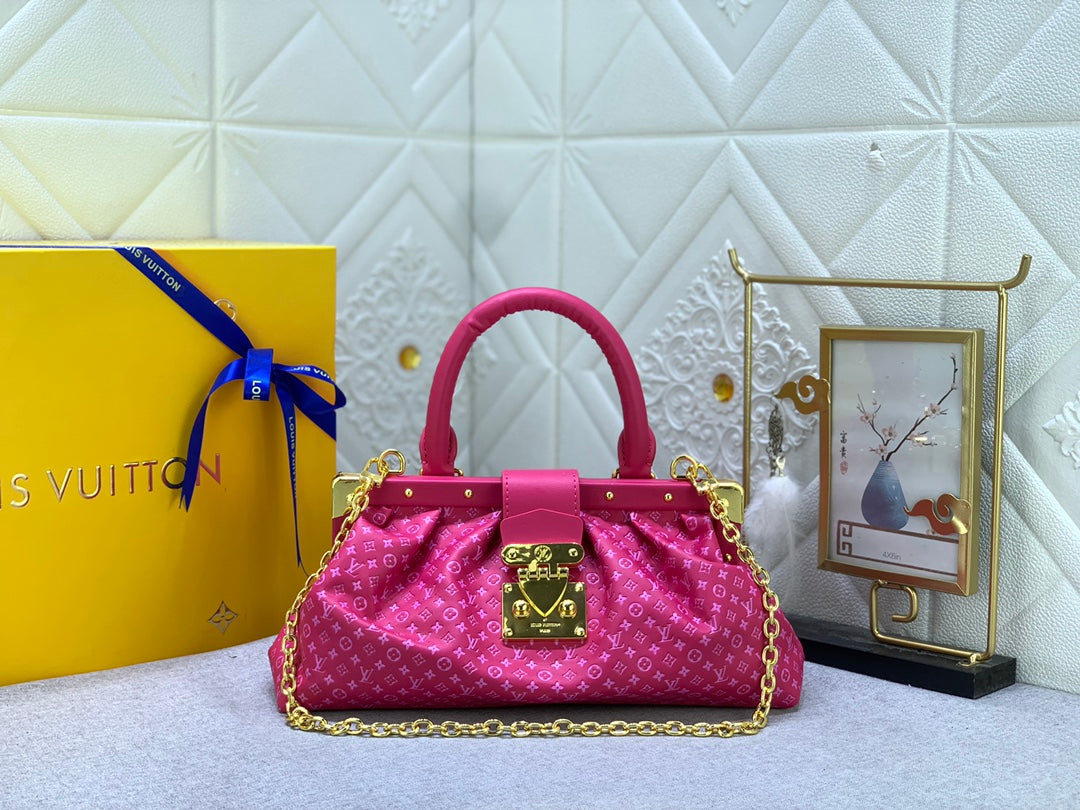 Elite Carryalls