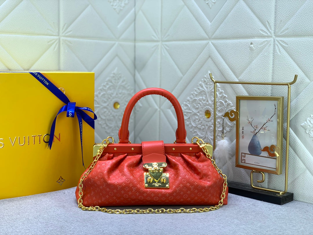 Elite Carryalls