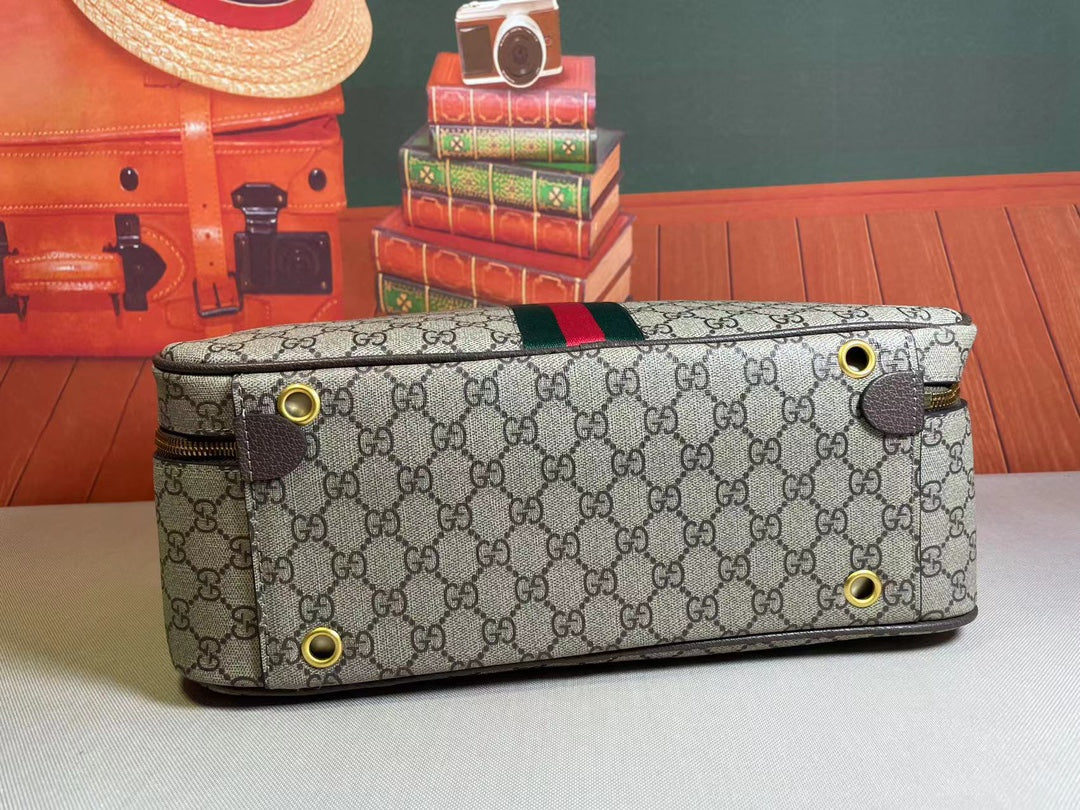 Elite Carryalls