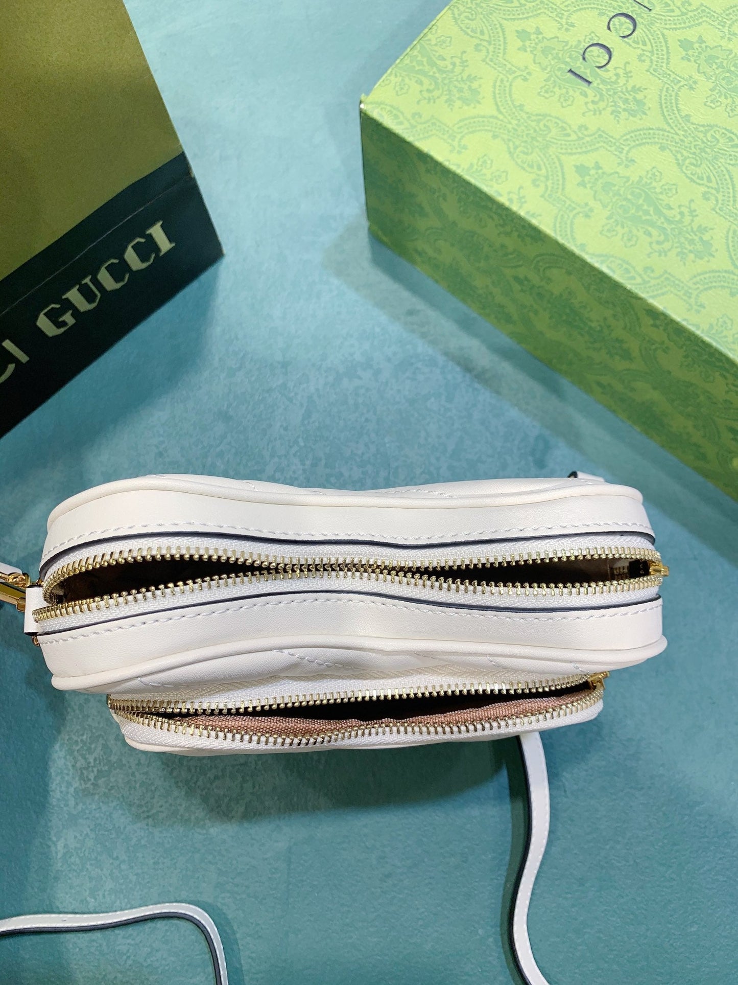 Elite Carryalls