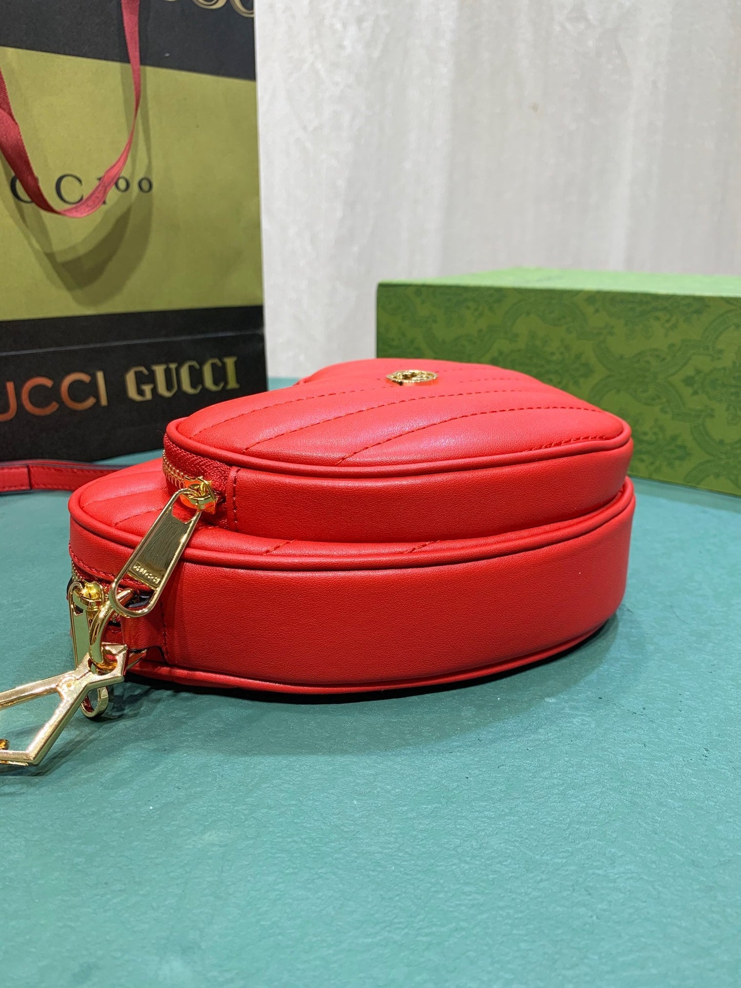 Elite Carryalls