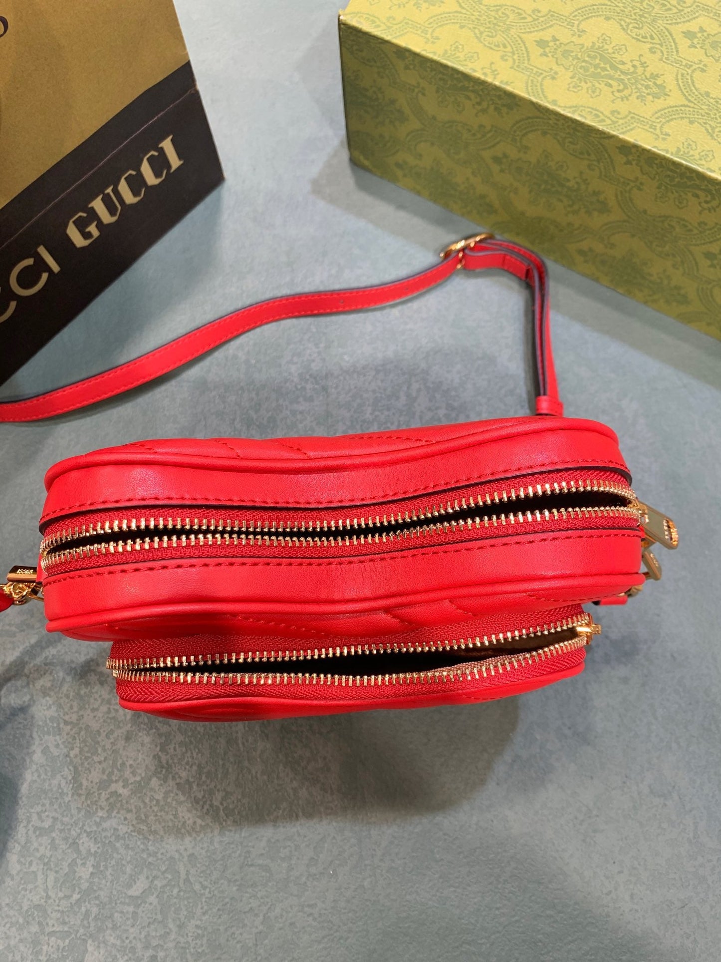 Elite Carryalls