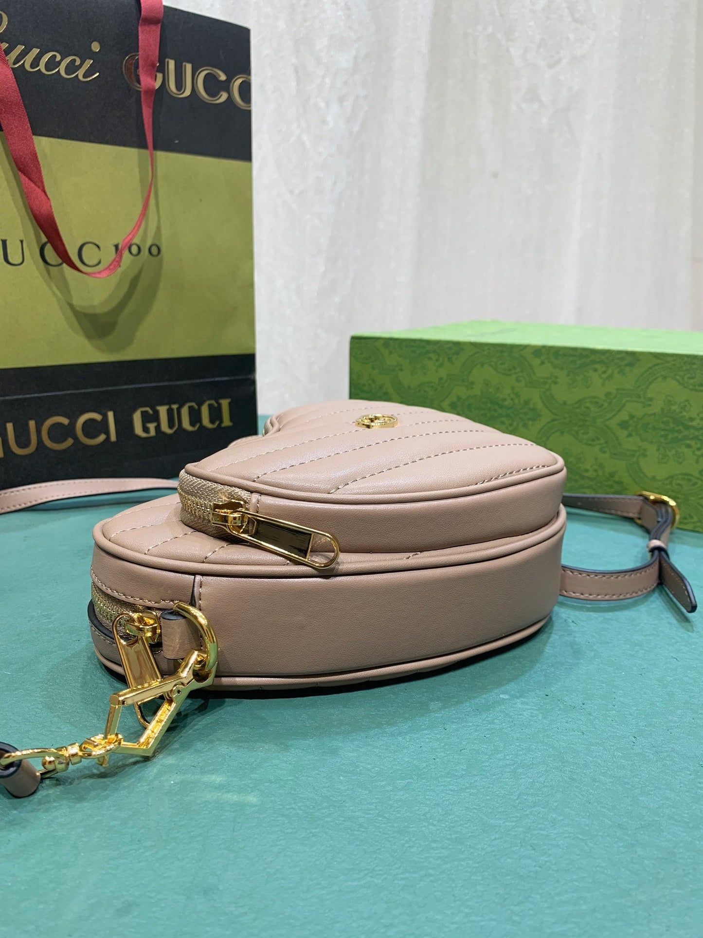 Elite Carryalls