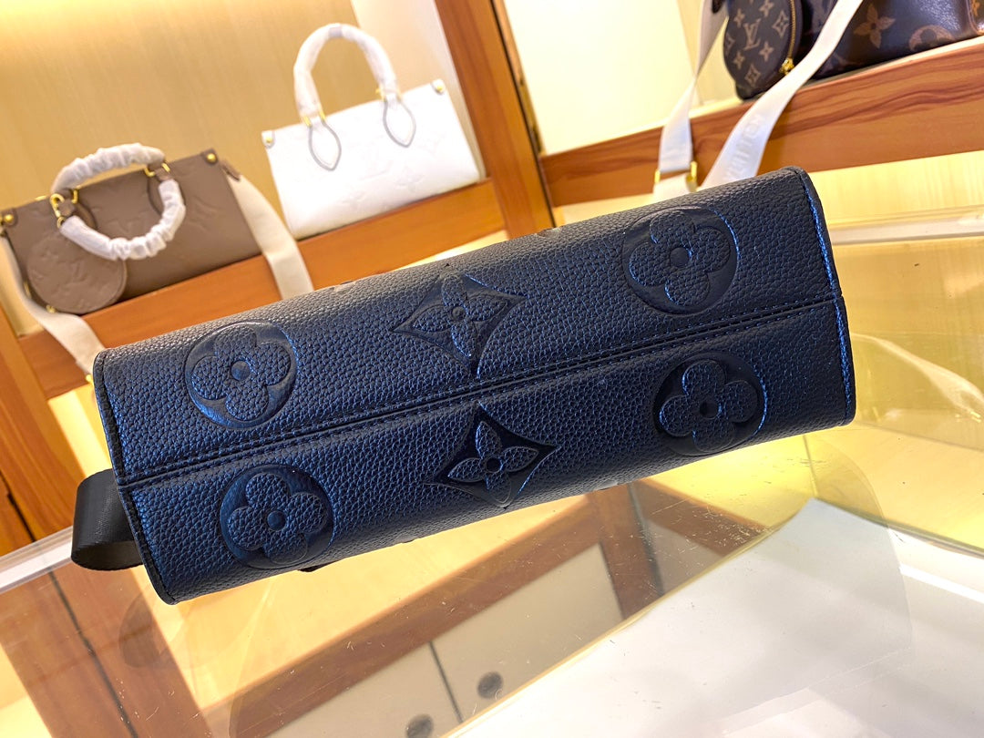 Elite Carryalls