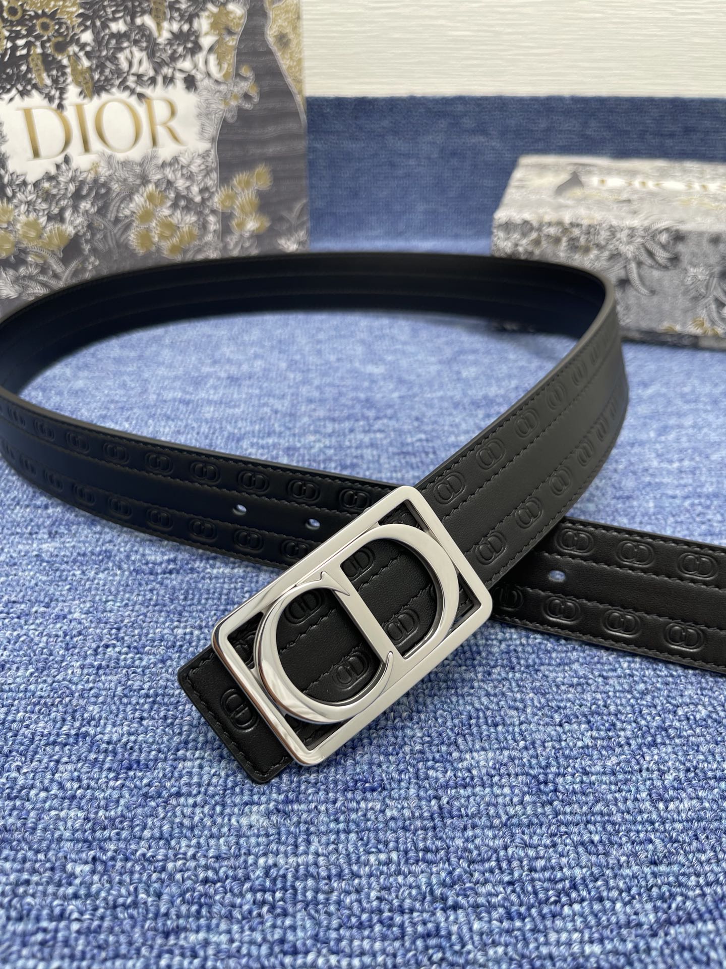 FASHION BELTS