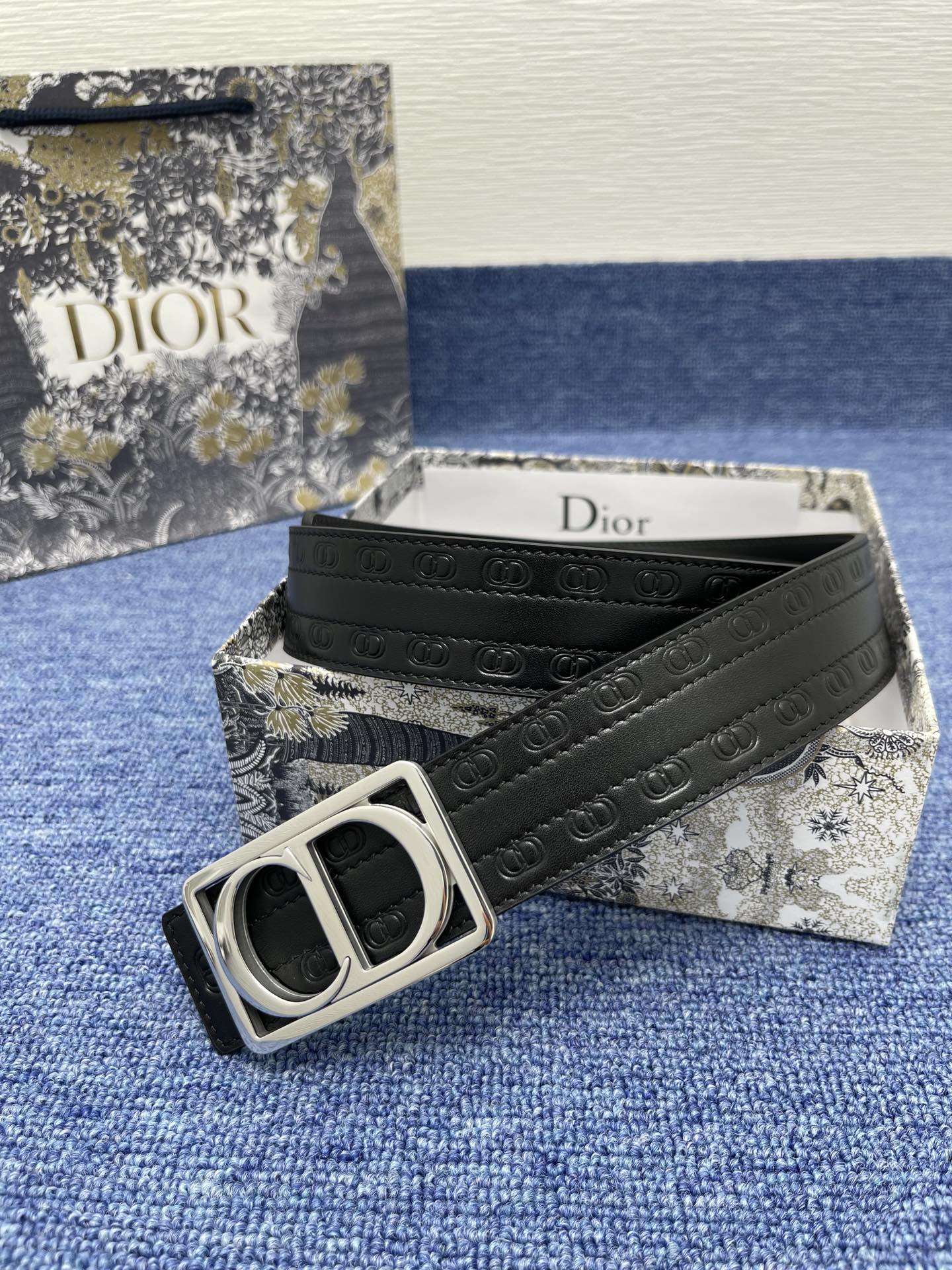 FASHION BELTS