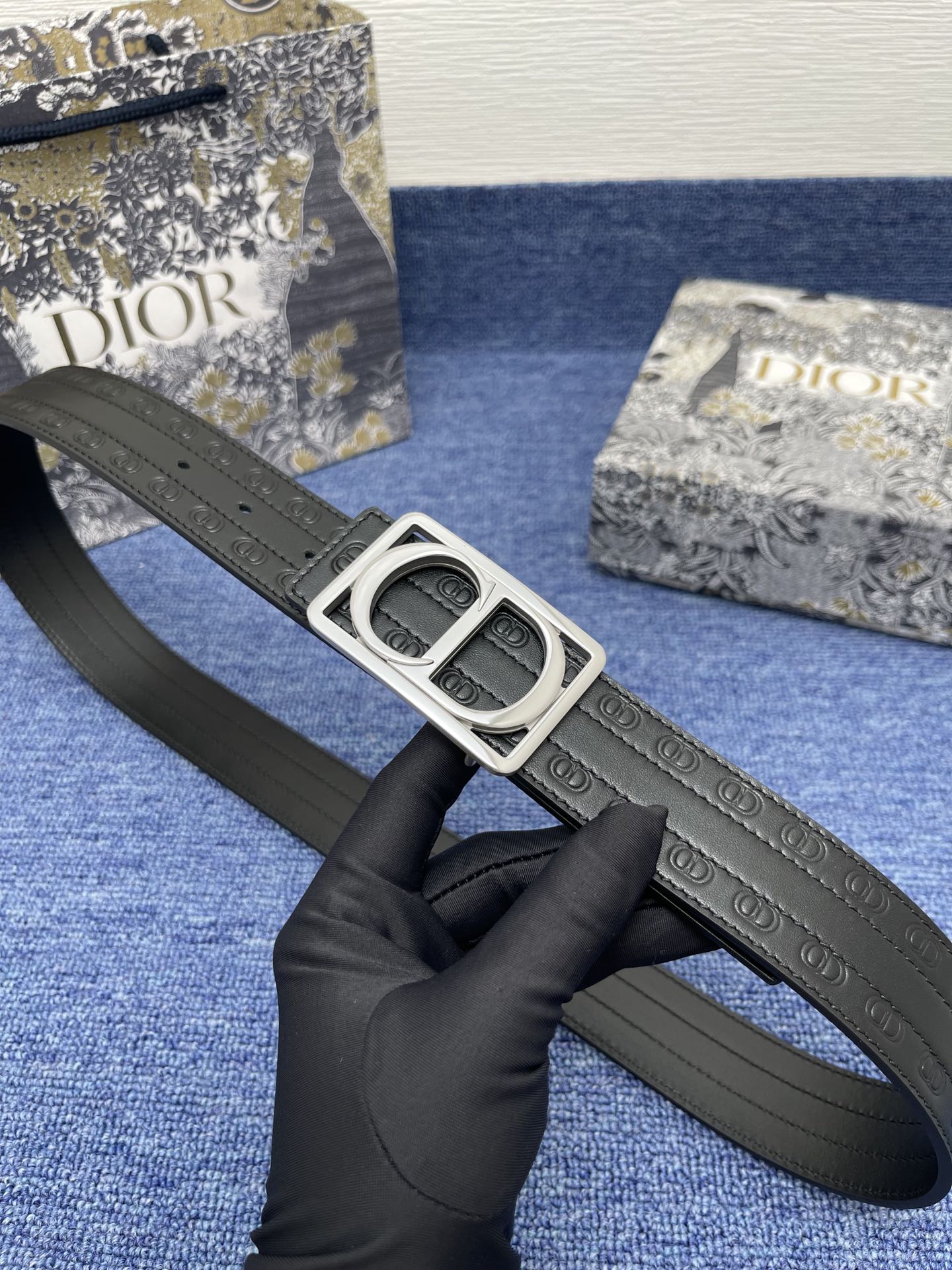 FASHION BELTS