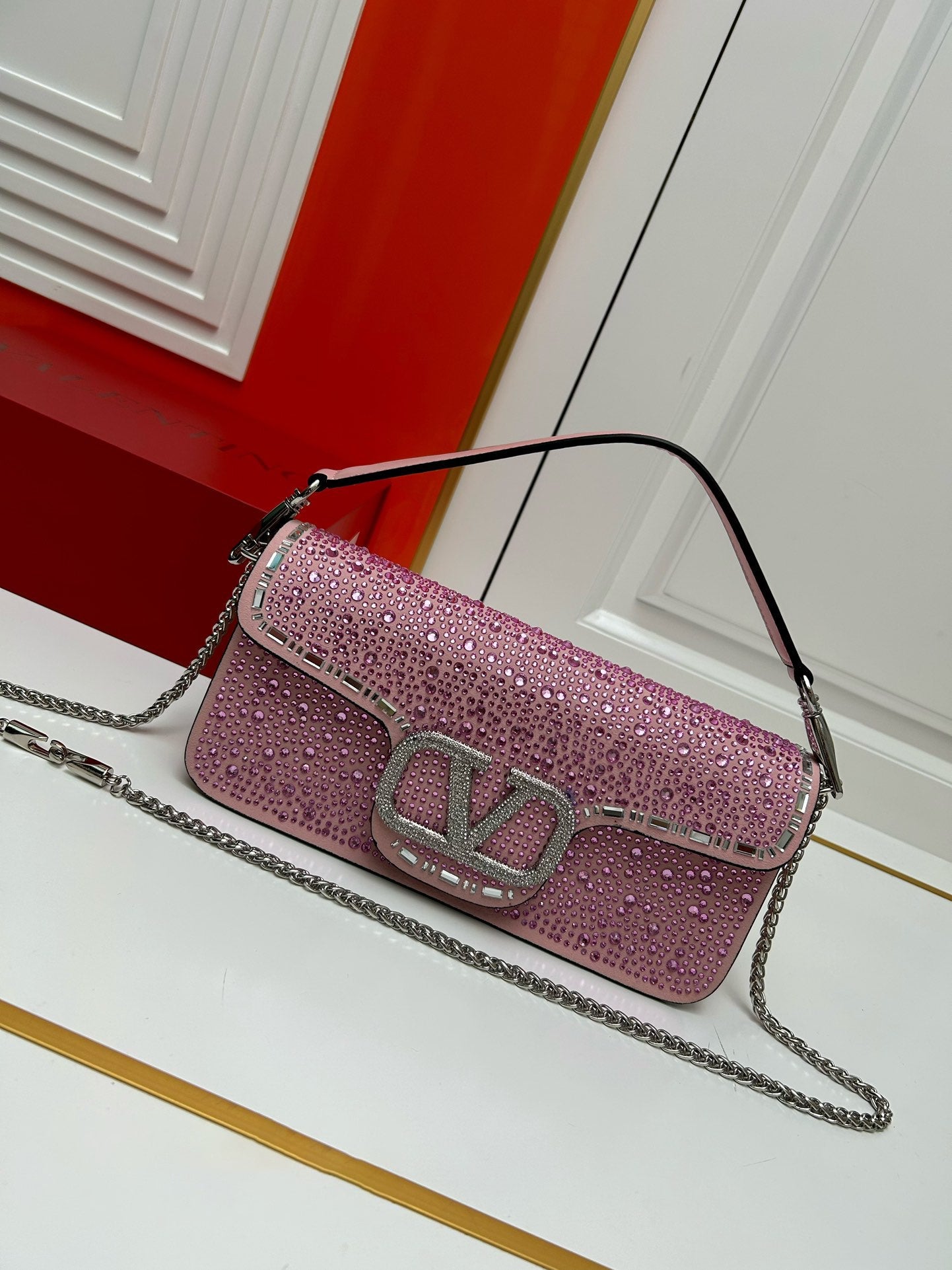 Elite Carryalls