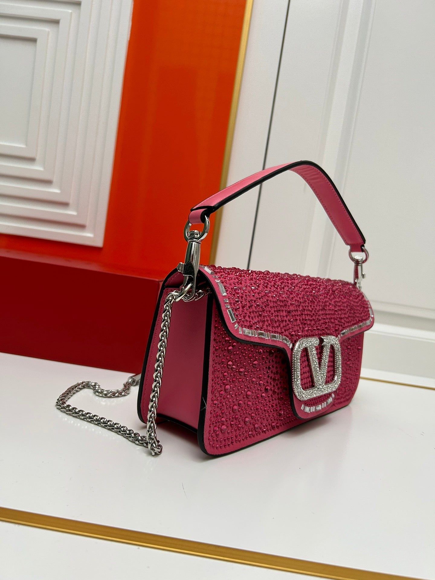 Elite Carryalls