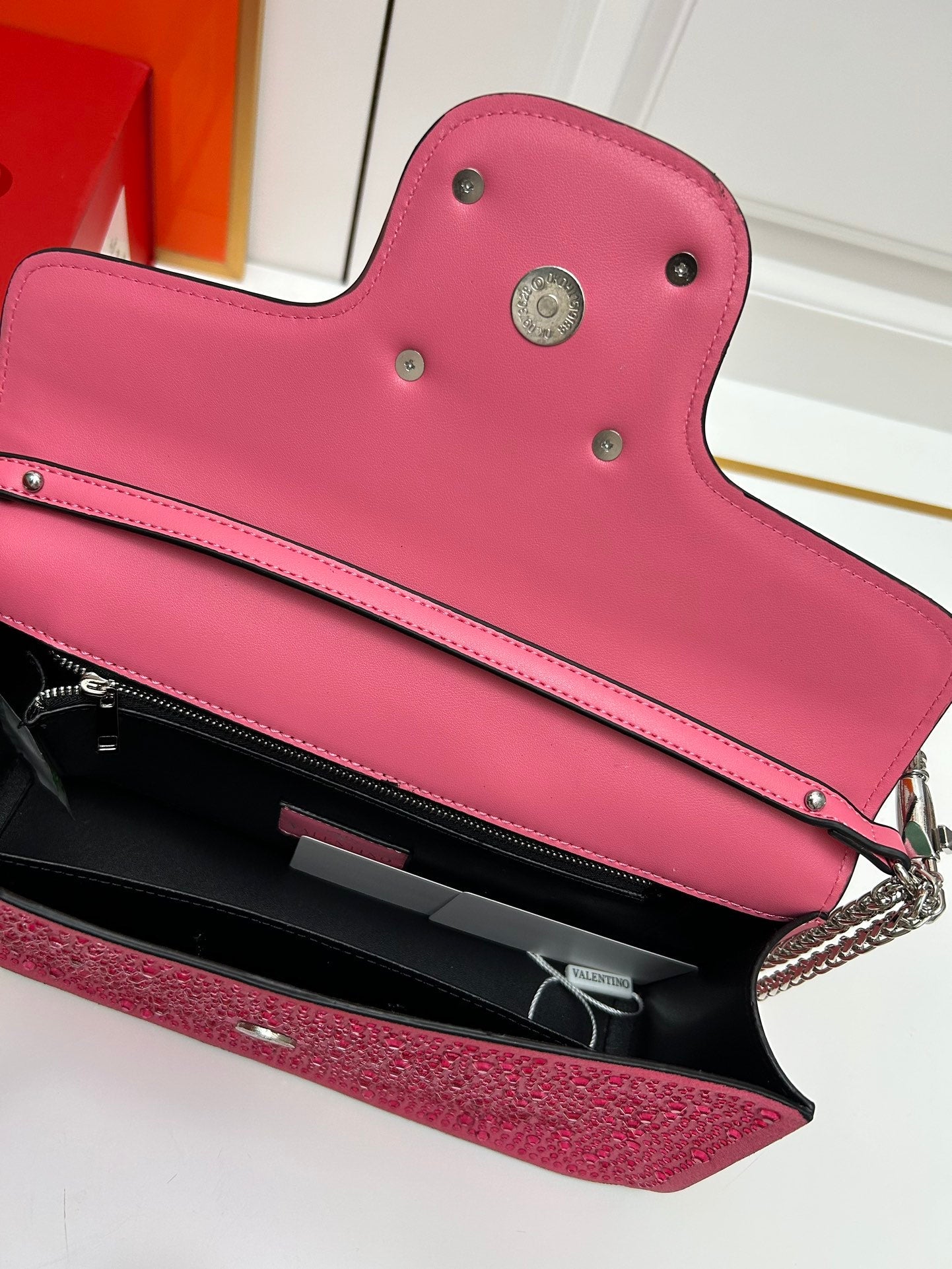 Elite Carryalls
