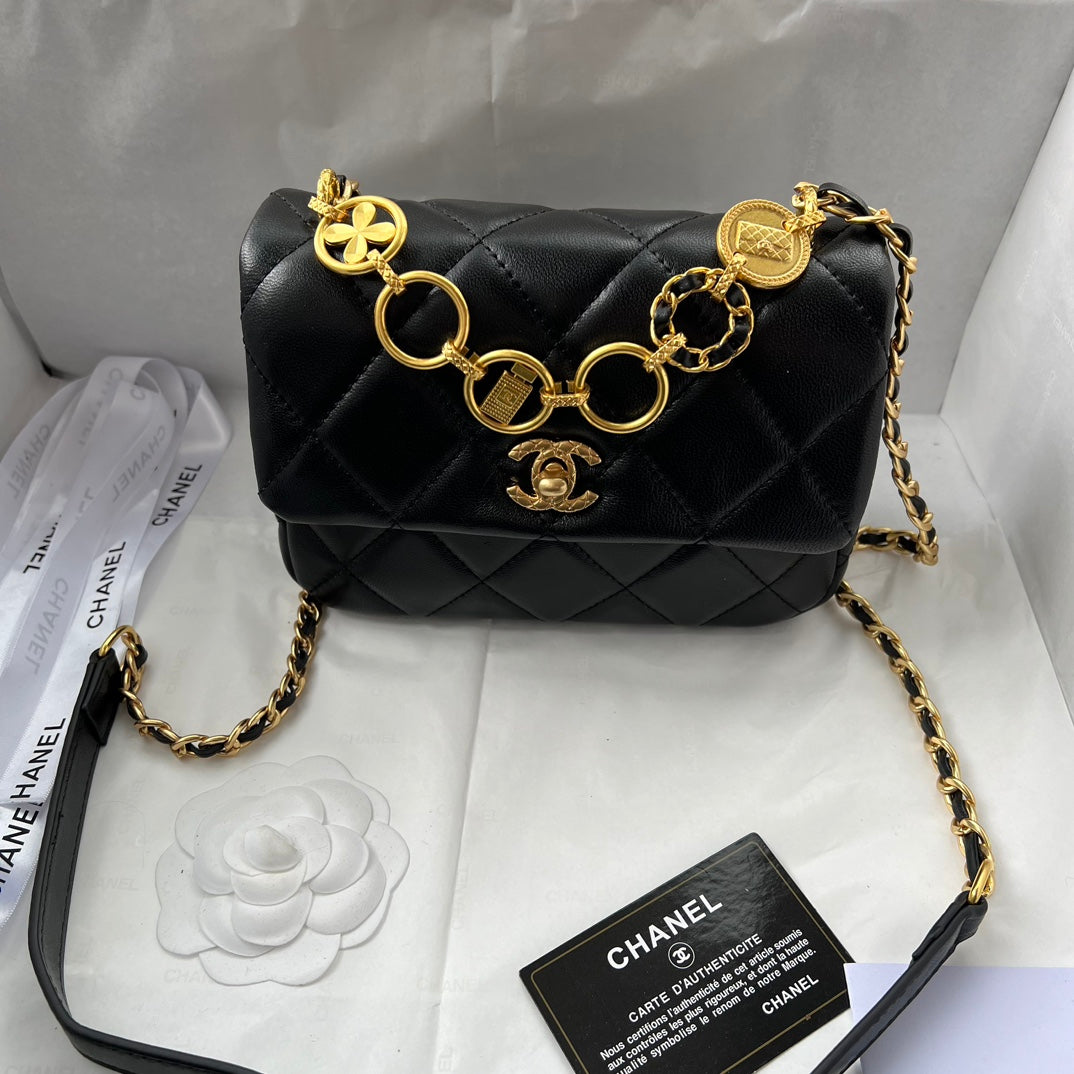 Elite Carryalls