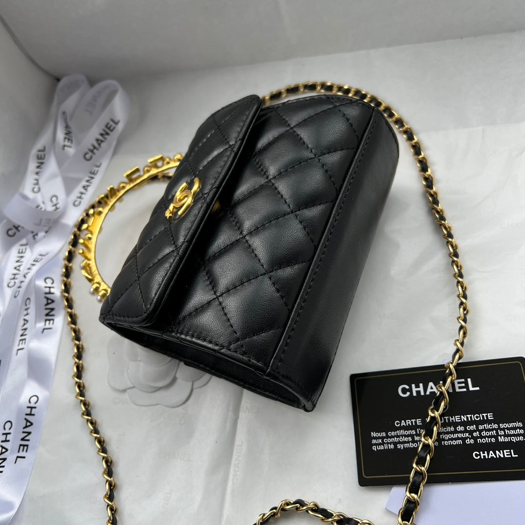 Elite Carryalls