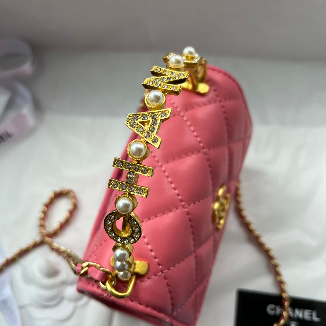 Elite Carryalls