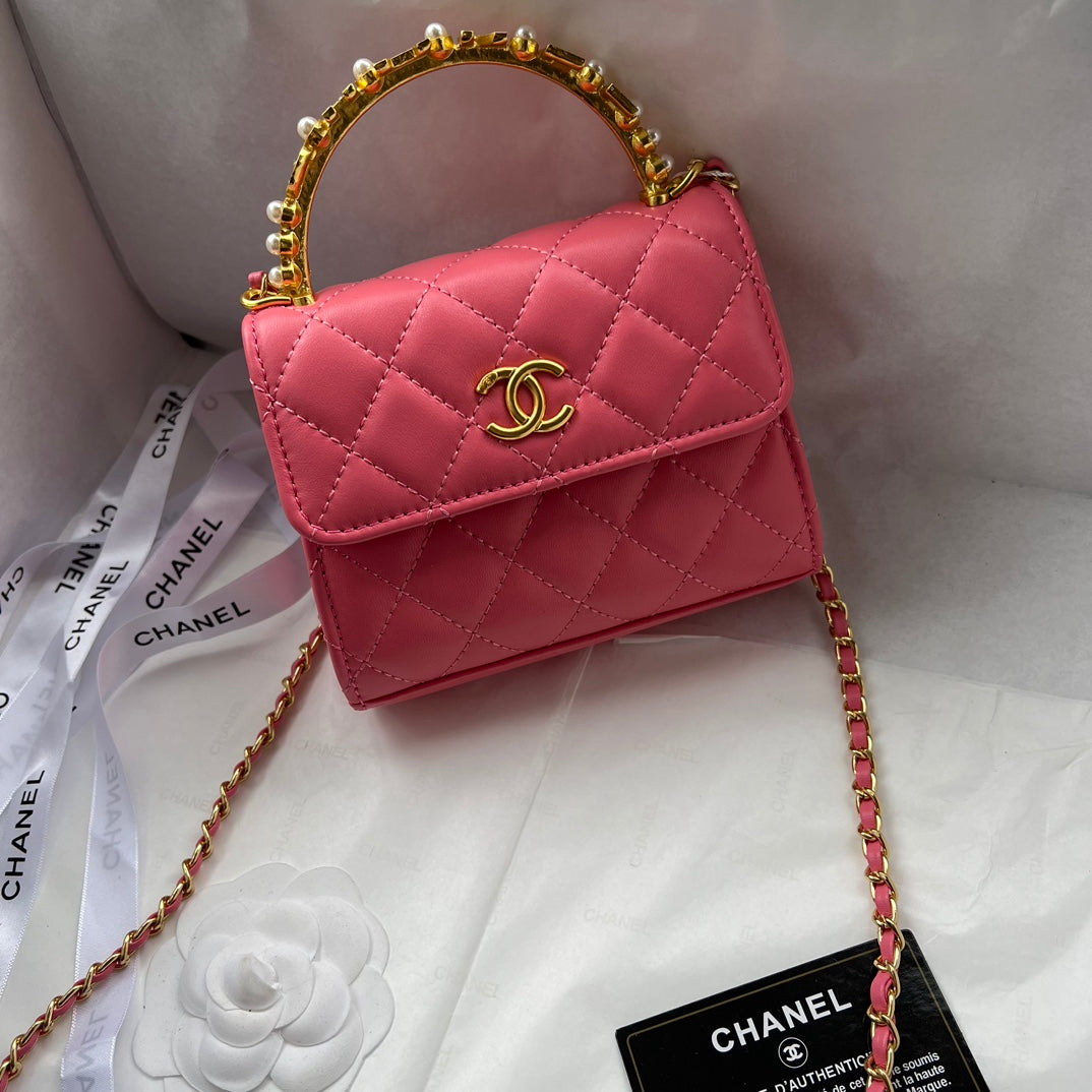 Elite Carryalls