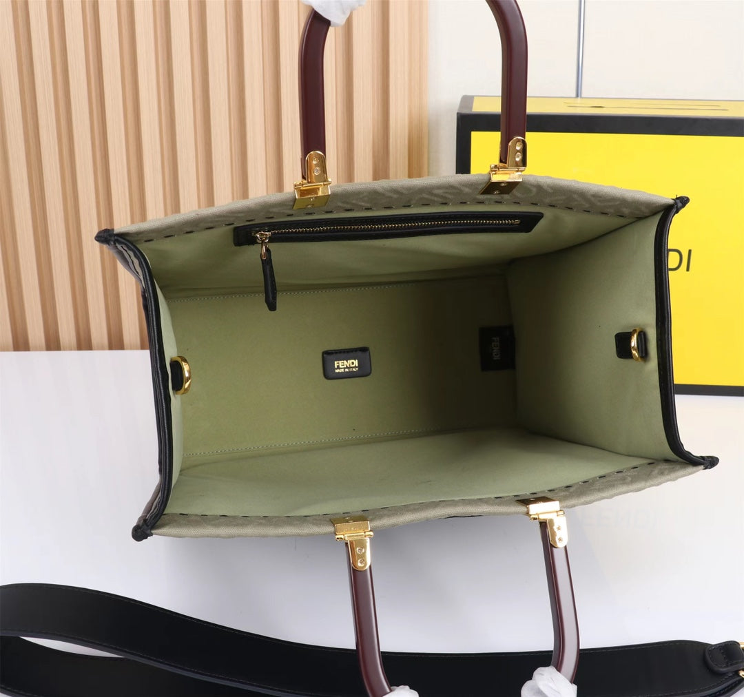 Elite Carryalls