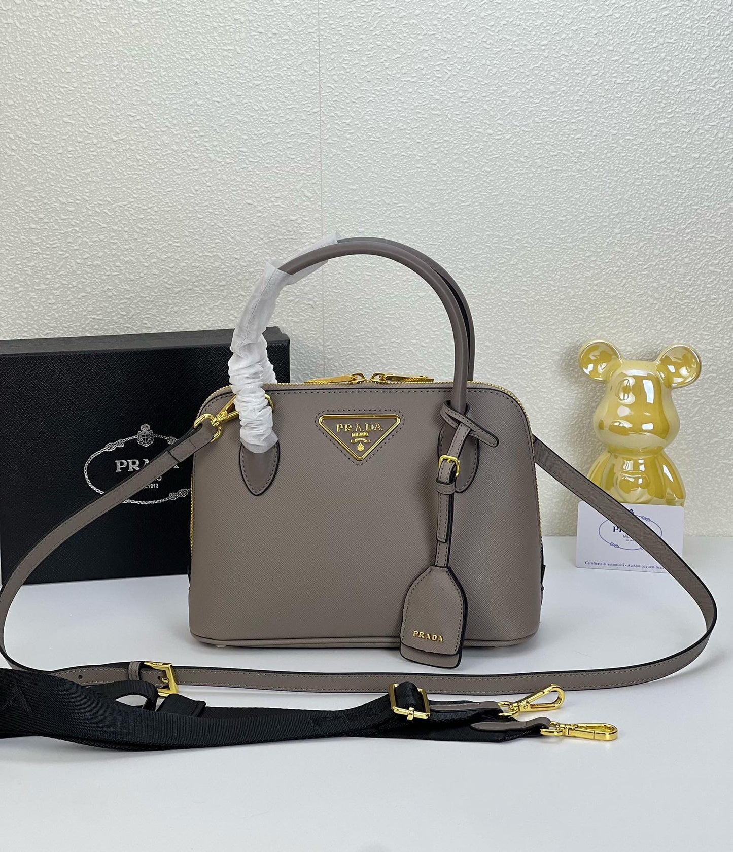 Elite Carryalls