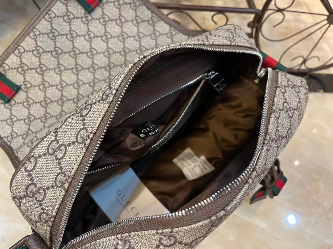 Elite Carryalls