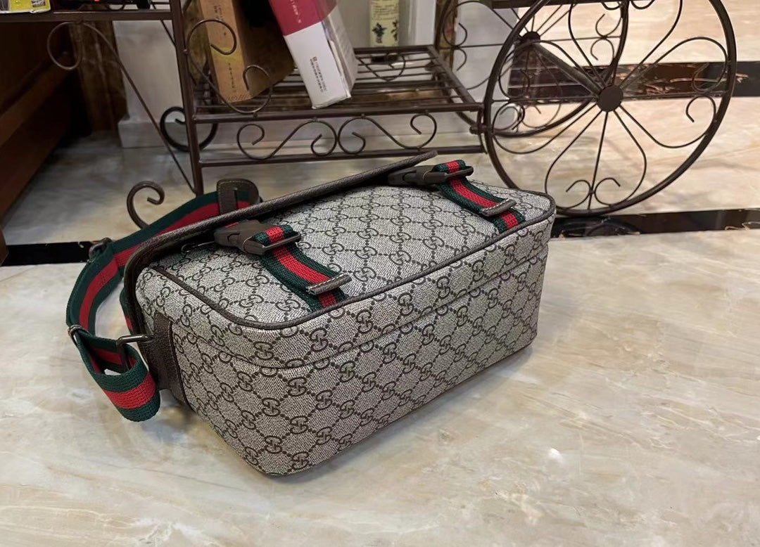 Elite Carryalls