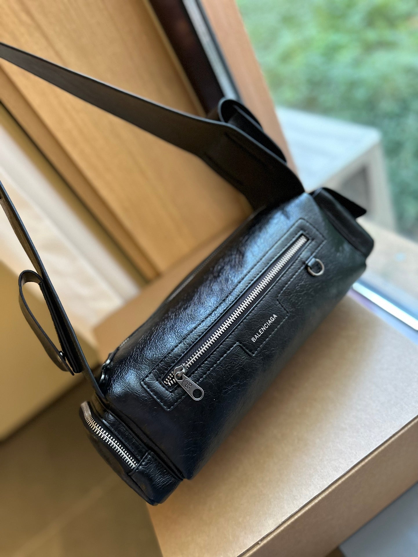 Elite Carryalls