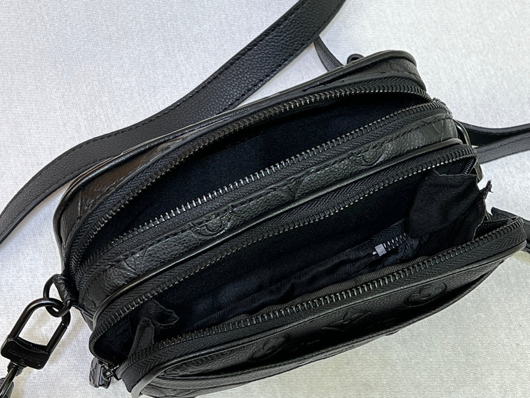 Elite Carryalls