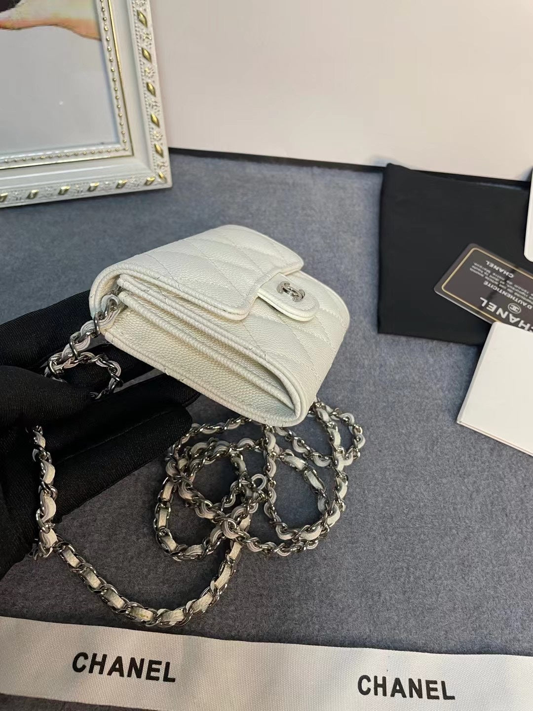 Elite Carryalls