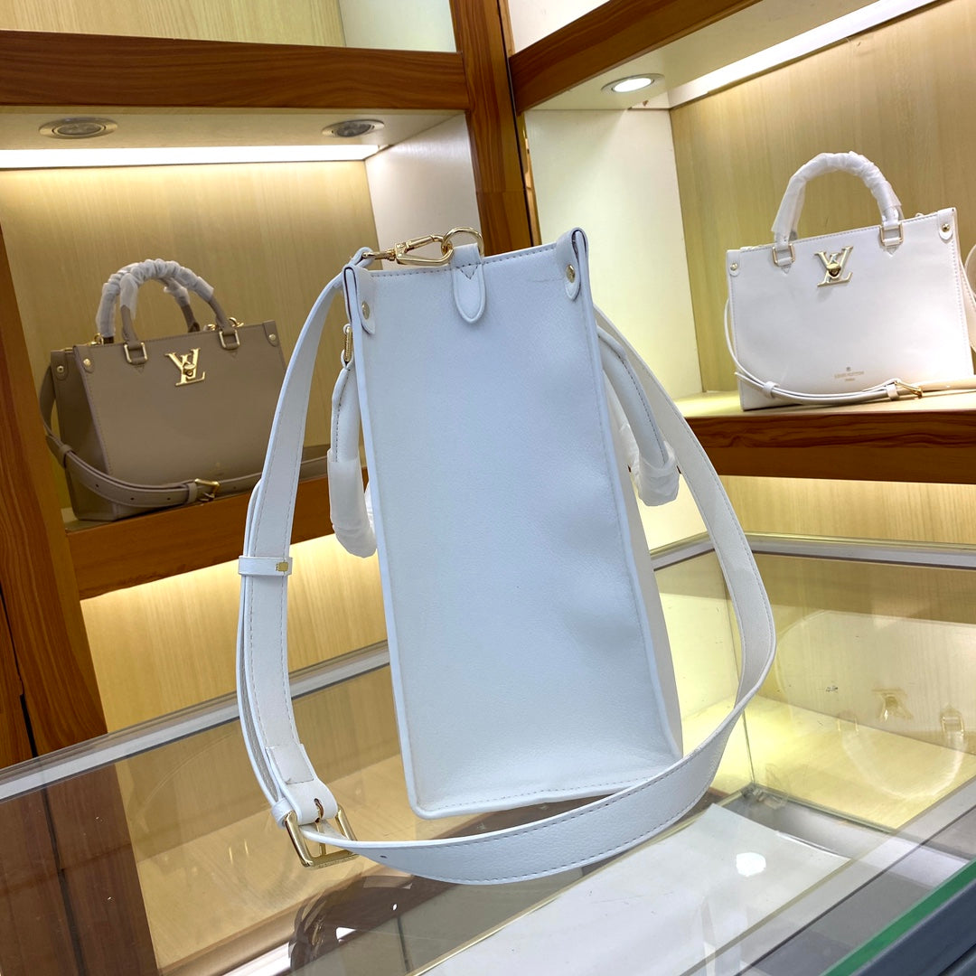 Elite Carryalls